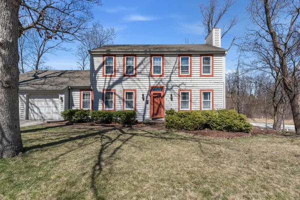 $479,900 | 2908 Devonshire Court, Waukesha, WI 53188