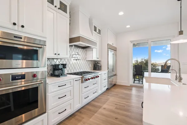 $3,900,000 | 754 Harbor Boulevard, Destin, FL 32541
