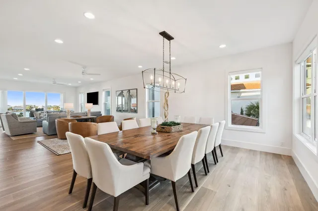 $4,100,000 | 754 Harbor Boulevard, Destin, FL 32541