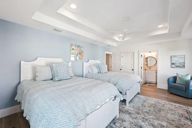 $4,100,000 | 754 Harbor Boulevard, Destin, FL 32541