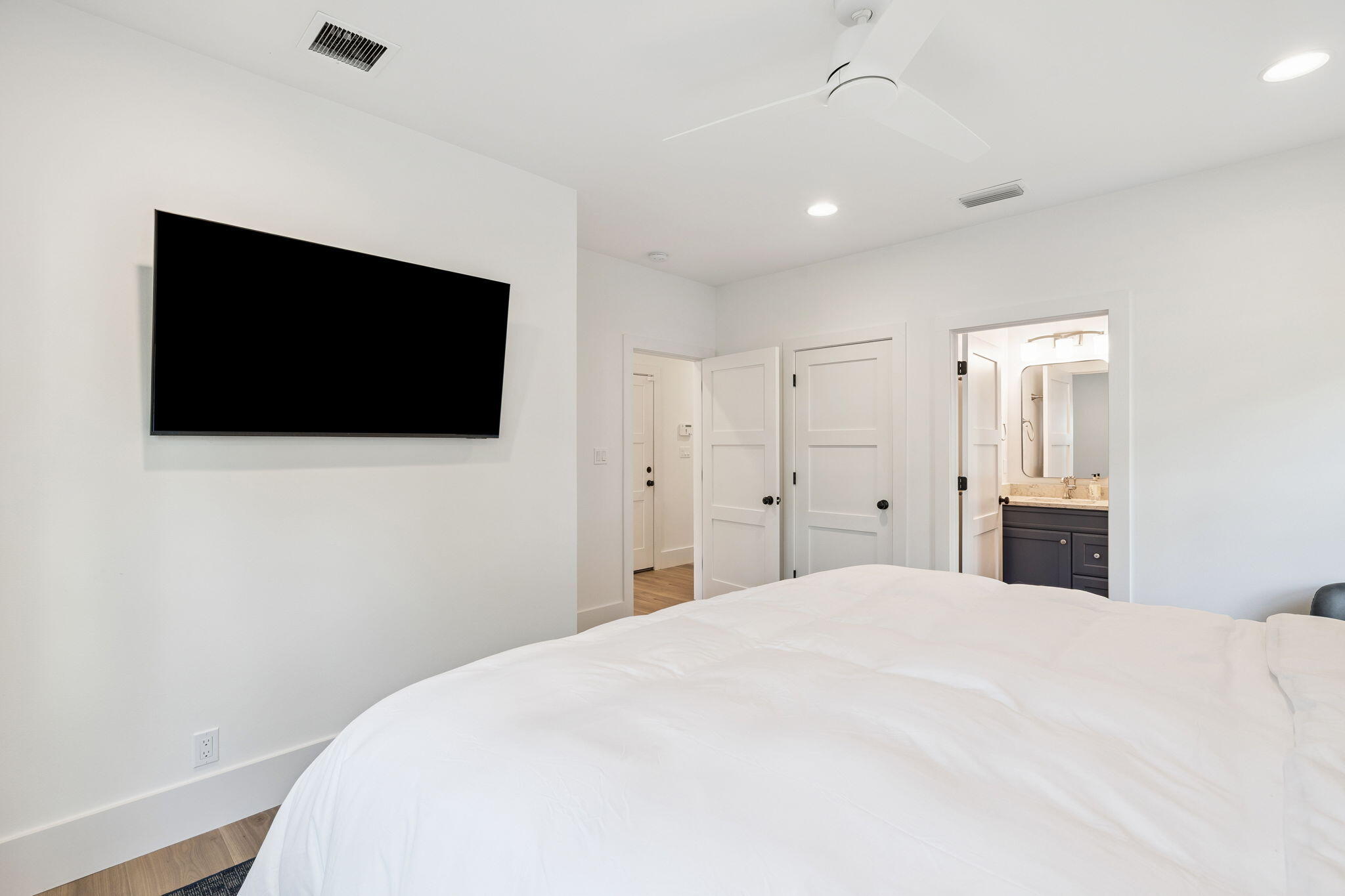 754 Harbor Boulevard Destin, FL 32541 - Photo 7 of 54 Array_754HarborBlvd-32