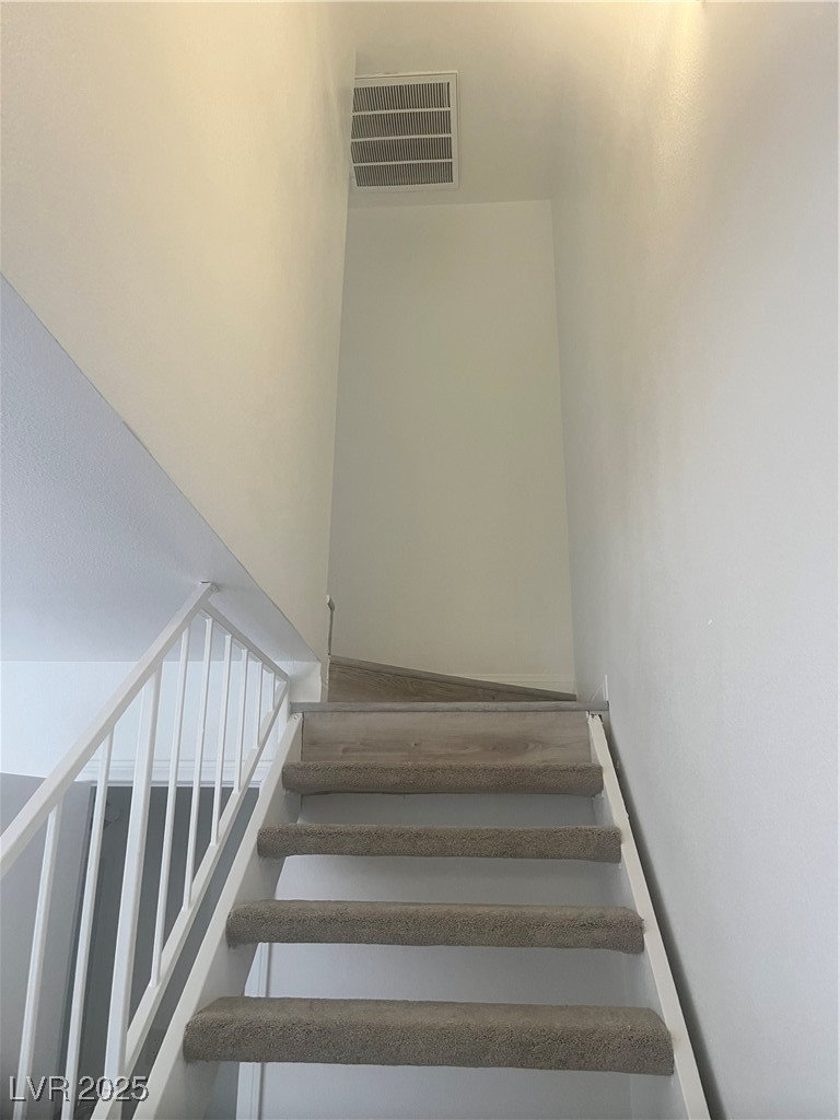 592 Sea Shell Lane Las Vegas, NV 89110 - Photo 15 of 24 View of stairway