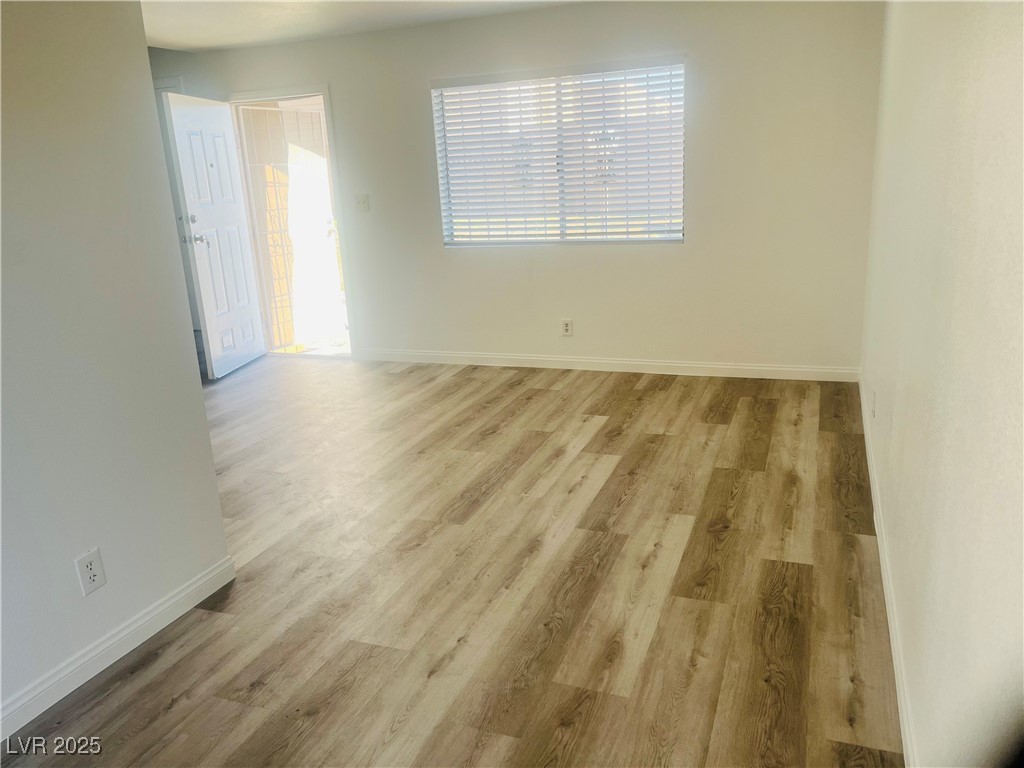 592 Sea Shell Lane Las Vegas, NV 89110 - Photo 9 of 24