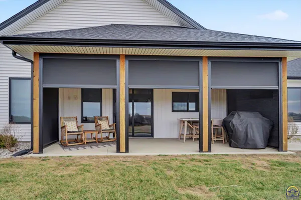 $500,000 | 607 Ernest Street, Troy, KS 66087