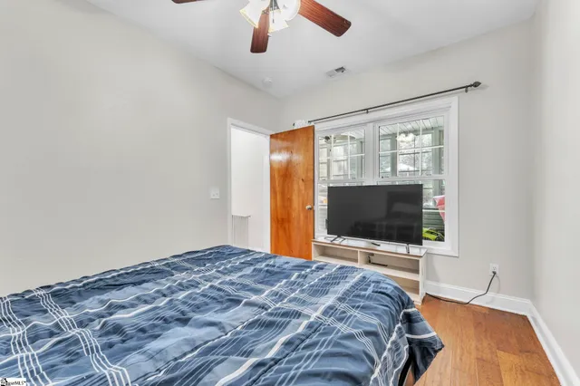 $695,000 | 207 Devonhurst Drive, Seneca, SC 29678