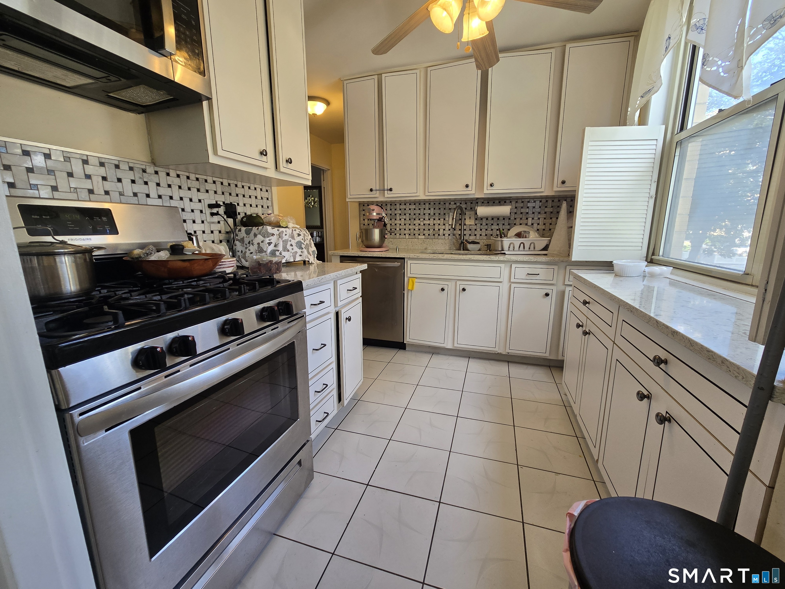 50 Glenbrook Road, Unit 2B Stamford, CT 06902 - Photo 15 of 30