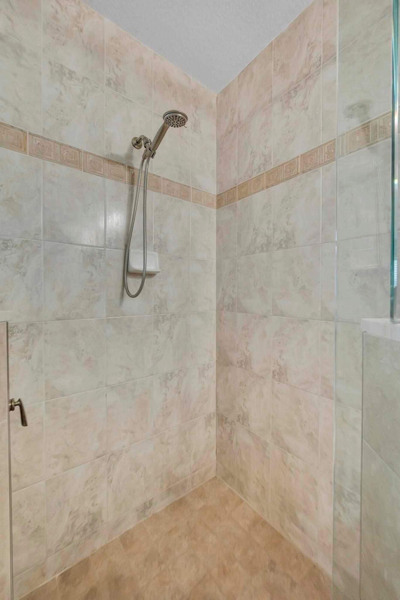 5464 Northwest Milner Drive Port St. Lucie, FL 34983 - Photo 25 of 49 IMG_5806