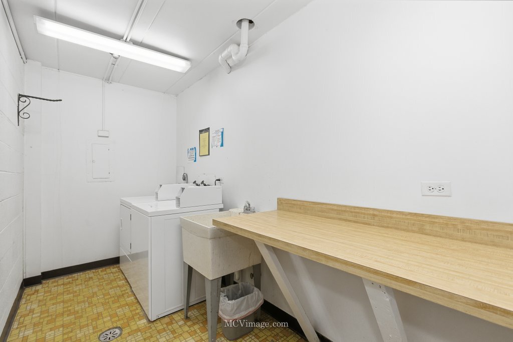 5400 Walnut Avenue, Unit 208 Downers Grove, IL 60515 - Photo 16 of 19