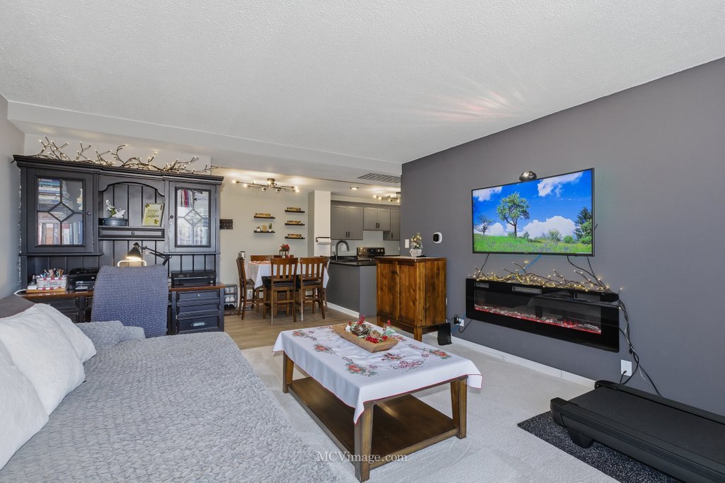 5400 Walnut Avenue, Unit 208 Downers Grove, IL 60515 - Photo 7 of 19