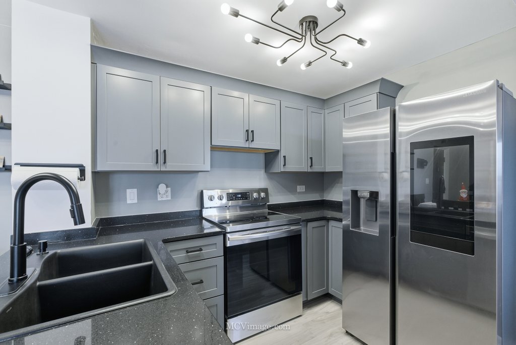 5400 Walnut Avenue, Unit 208 Downers Grove, IL 60515 - Photo 8 of 19