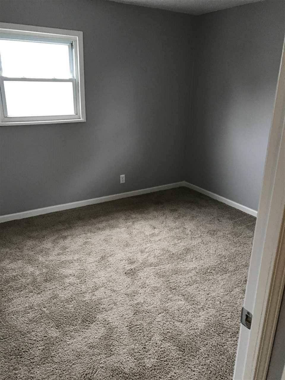 1541 Magnolia Lane Fort Wayne, IN 46825 - Photo 7 of 14 Gallery Image 7