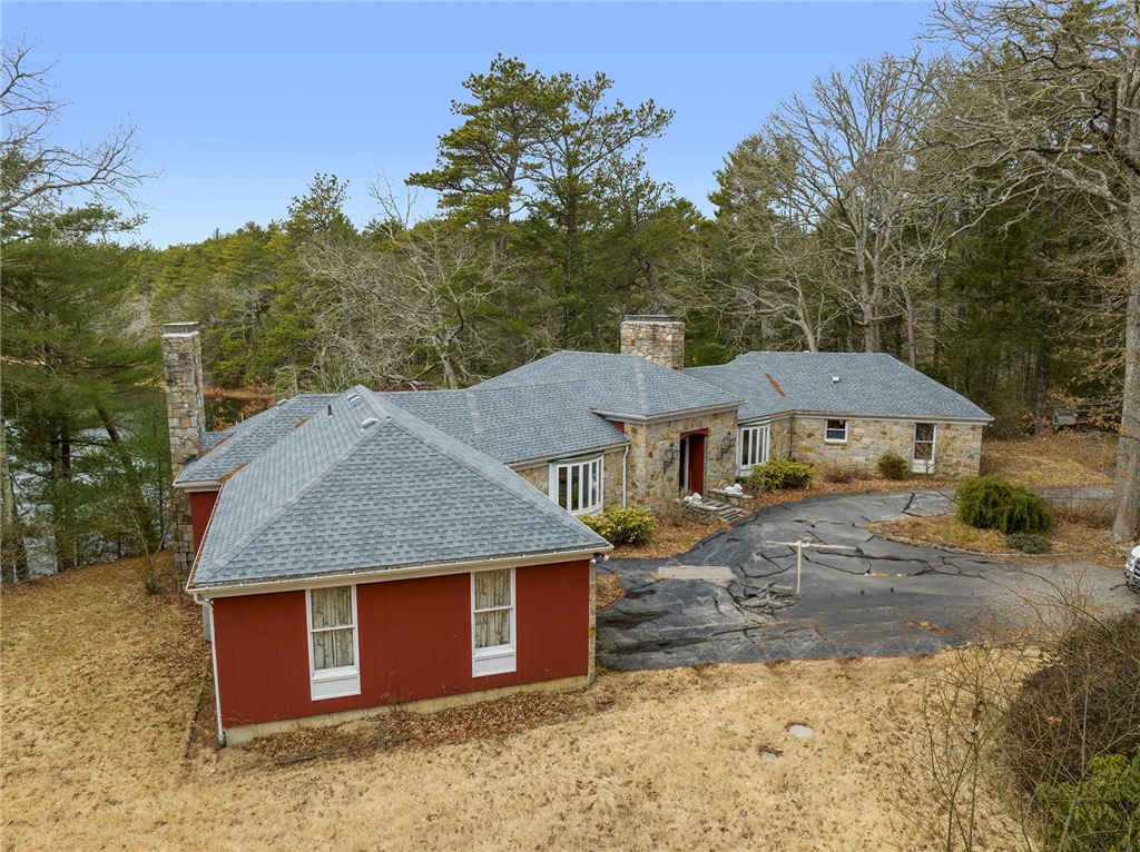 299 Switch Road Richmond, RI 02832 - Photo 11 of 50