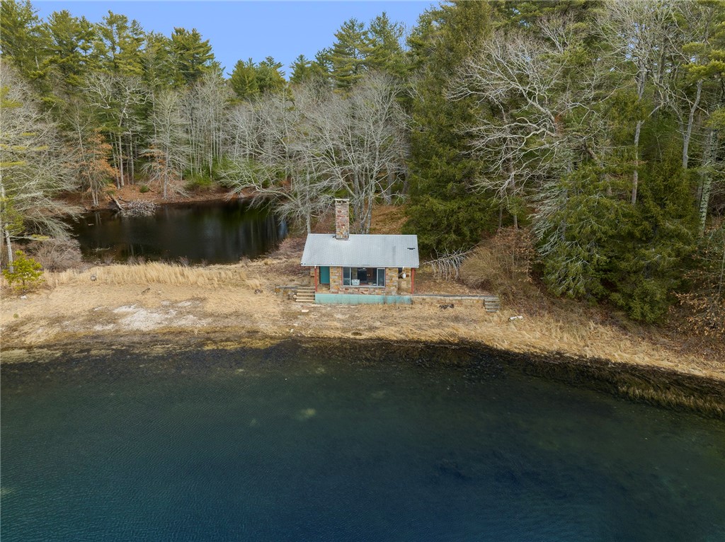 299 Switch Road Richmond, RI 02832 - Photo 4 of 50