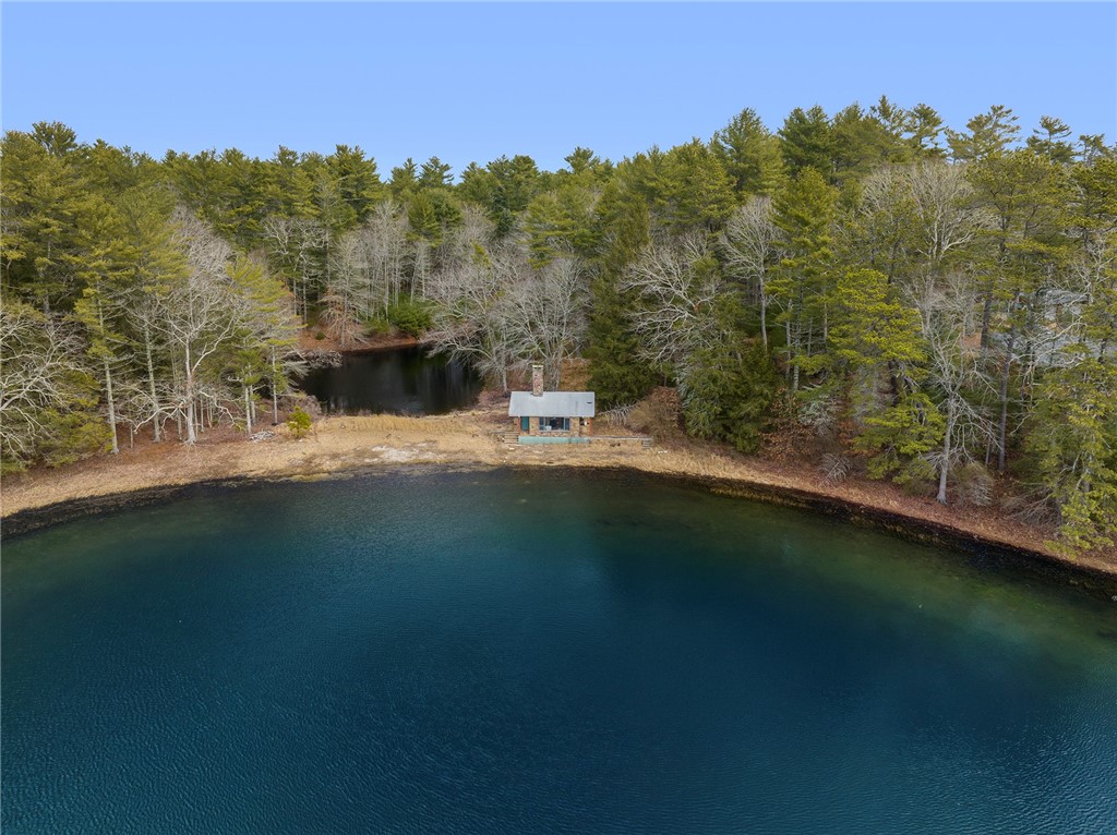 299 Switch Road Richmond, RI 02832 - Photo 5 of 50