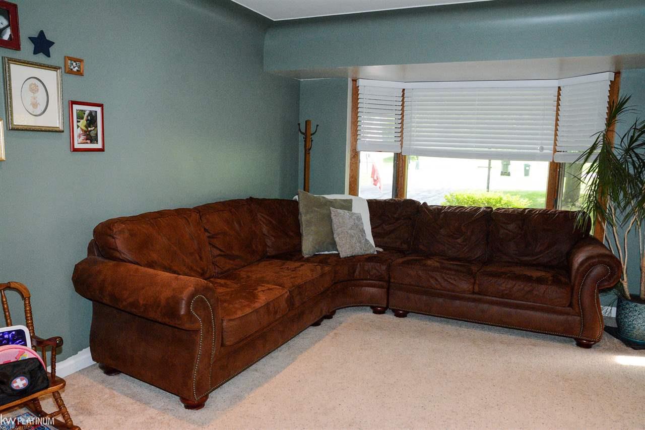 2650 Mohawk Lane Rochester, MI 48306 - Photo 11 of 35 31330648-10.JPG