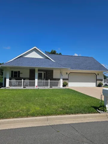 $376,000 | 117 Doc Mac Drive, Boscobel, WI 53805