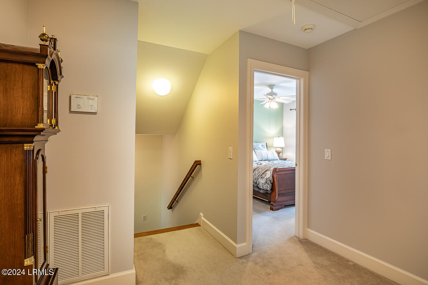 340 Westbrook Road St. Helena Island, SC 29920 - Photo 32 of 47 32 Upstairs landing