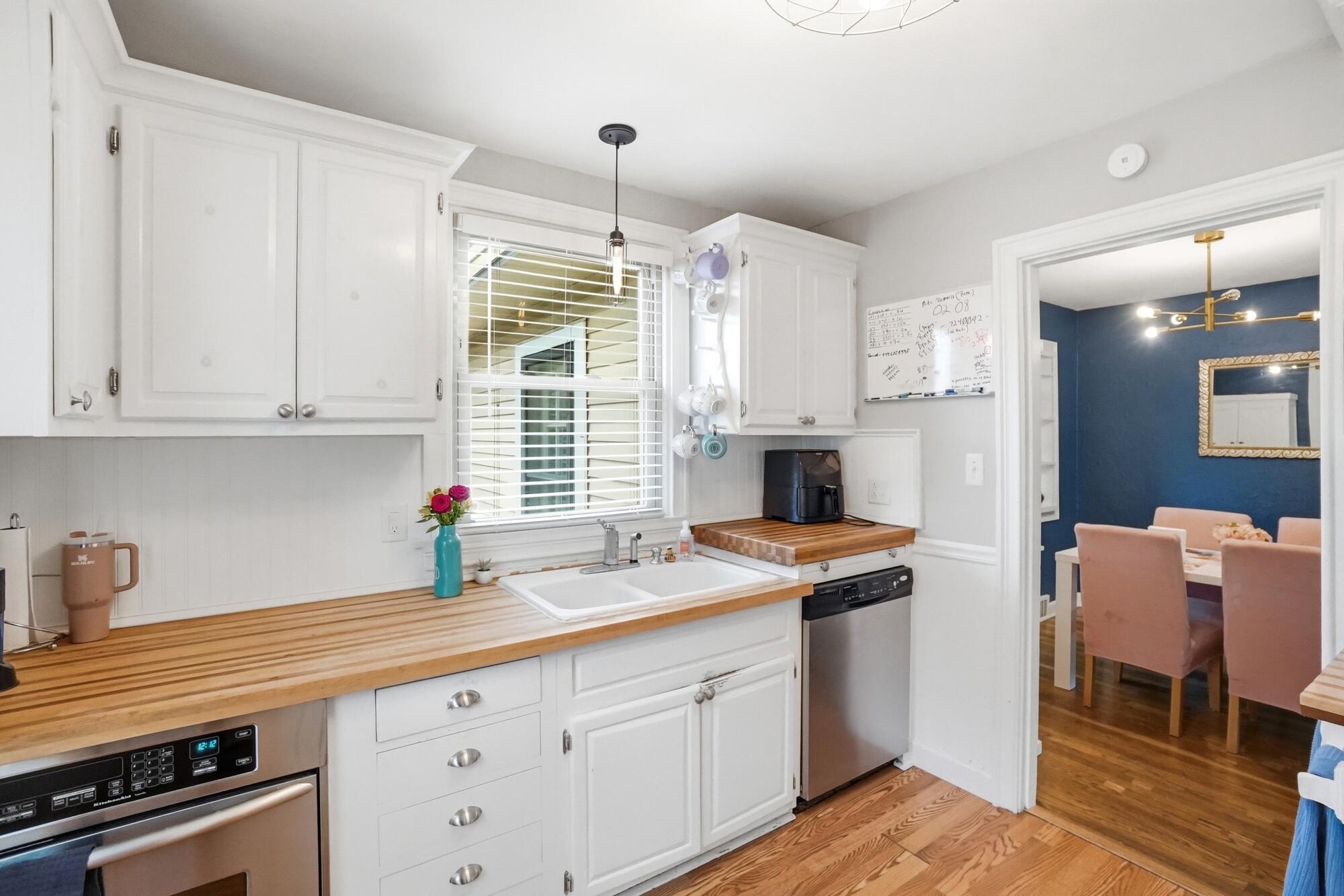 1437 Doddington Road Dayton, OH 45409 - Photo 16 of 44 074