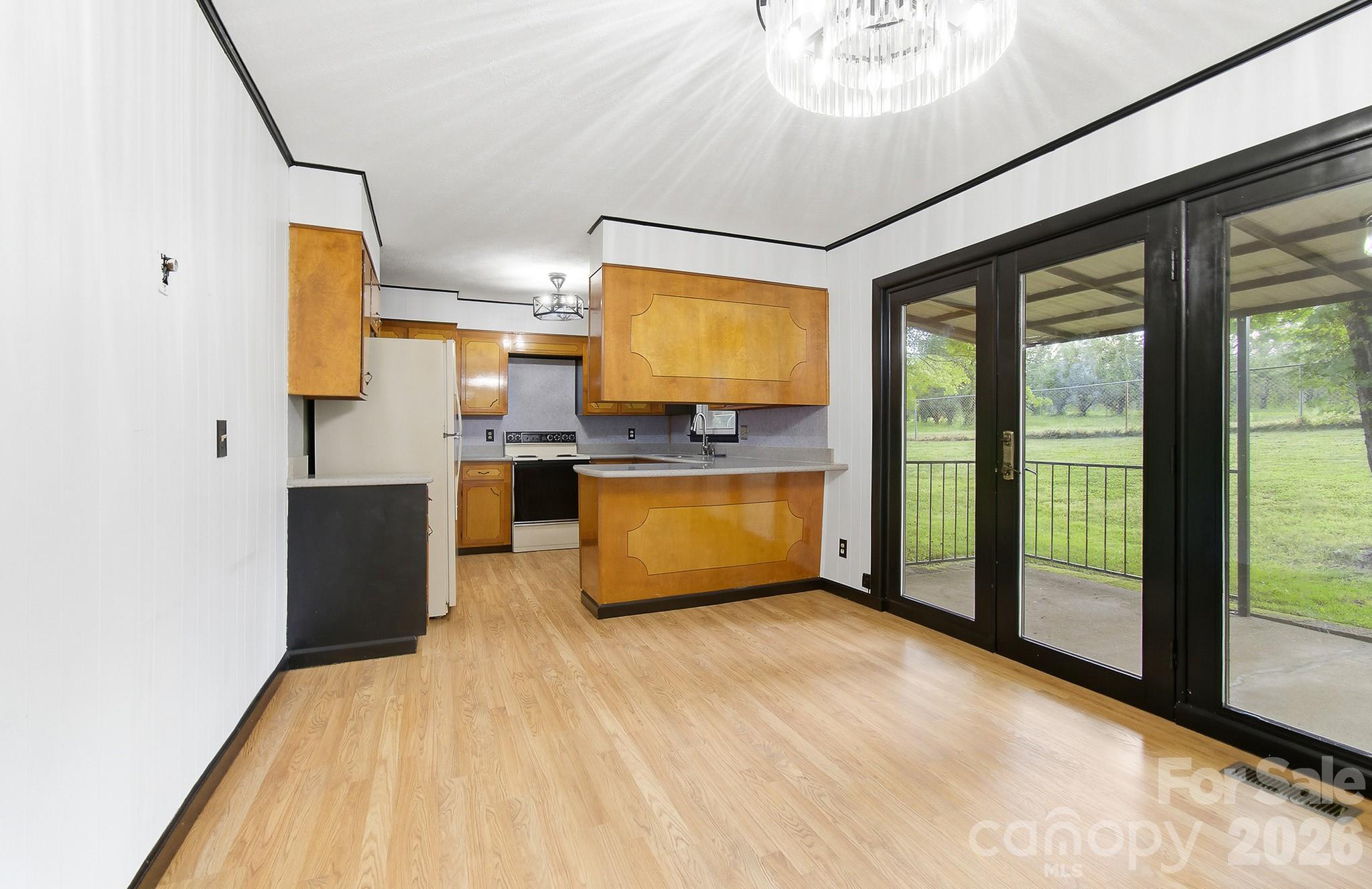 1371 Jackson Loop Road Flat Rock, NC 28731 - Photo 7 of 47 Gallery Image 7