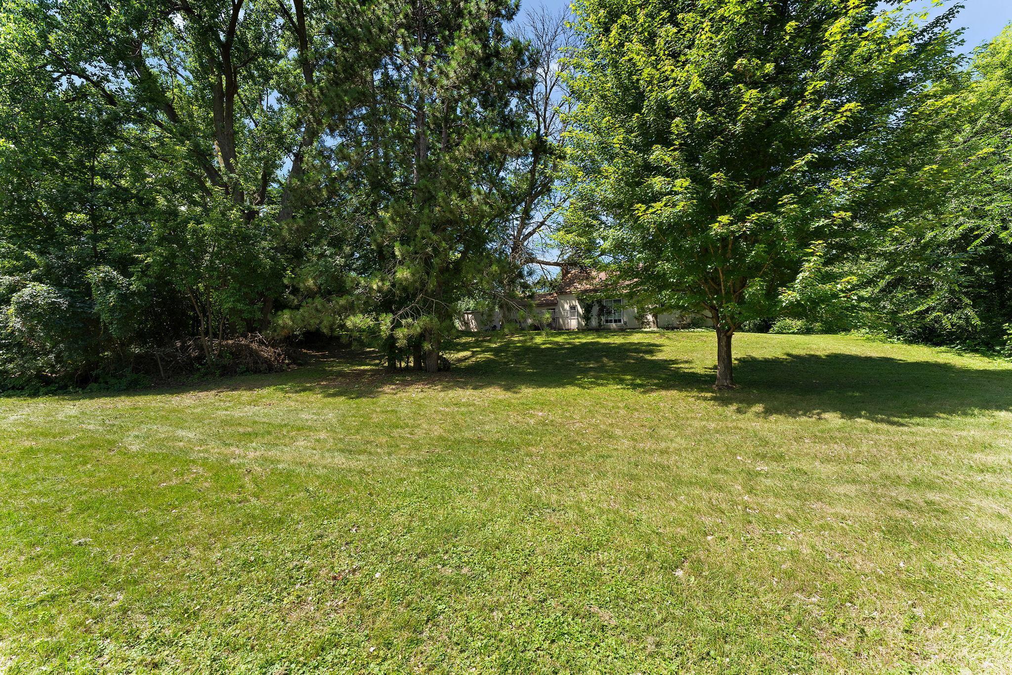 2300 Pagel Road Mendota Heights, MN 55120 - Photo 8 of 29
