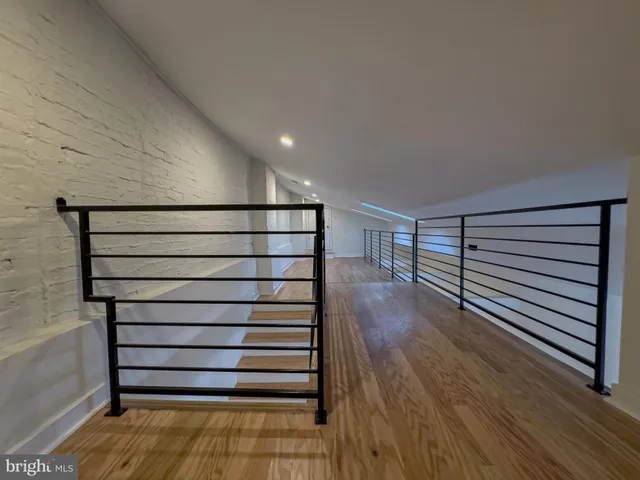 $2,200 | 2017 Green Street, Unit 3R, Philadelphia, PA 19130