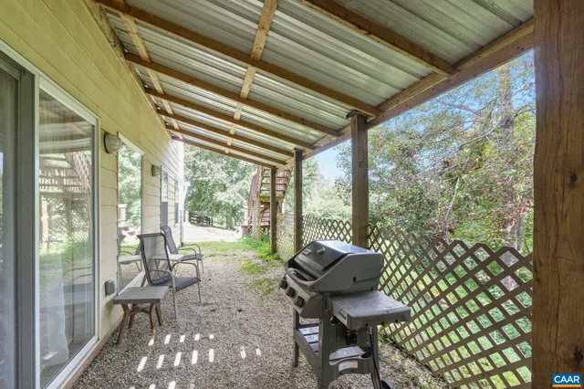 $585,000 | 62 Summit Court, Roseland, VA 22967