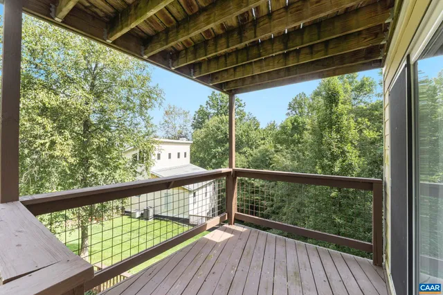 $585,000 | 62 Summit Court, Roseland, VA 22967