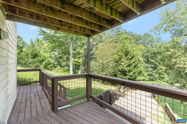 $585,000 | 62 Summit Court, Roseland, VA 22967