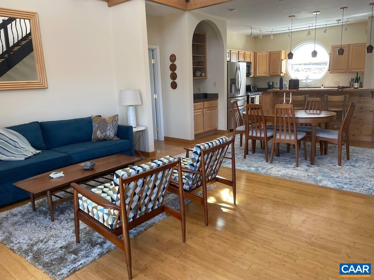 62 Summit Court Roseland, VA 22967 - Photo 8 of 75 a view of a livingroom with furniture and a dining table