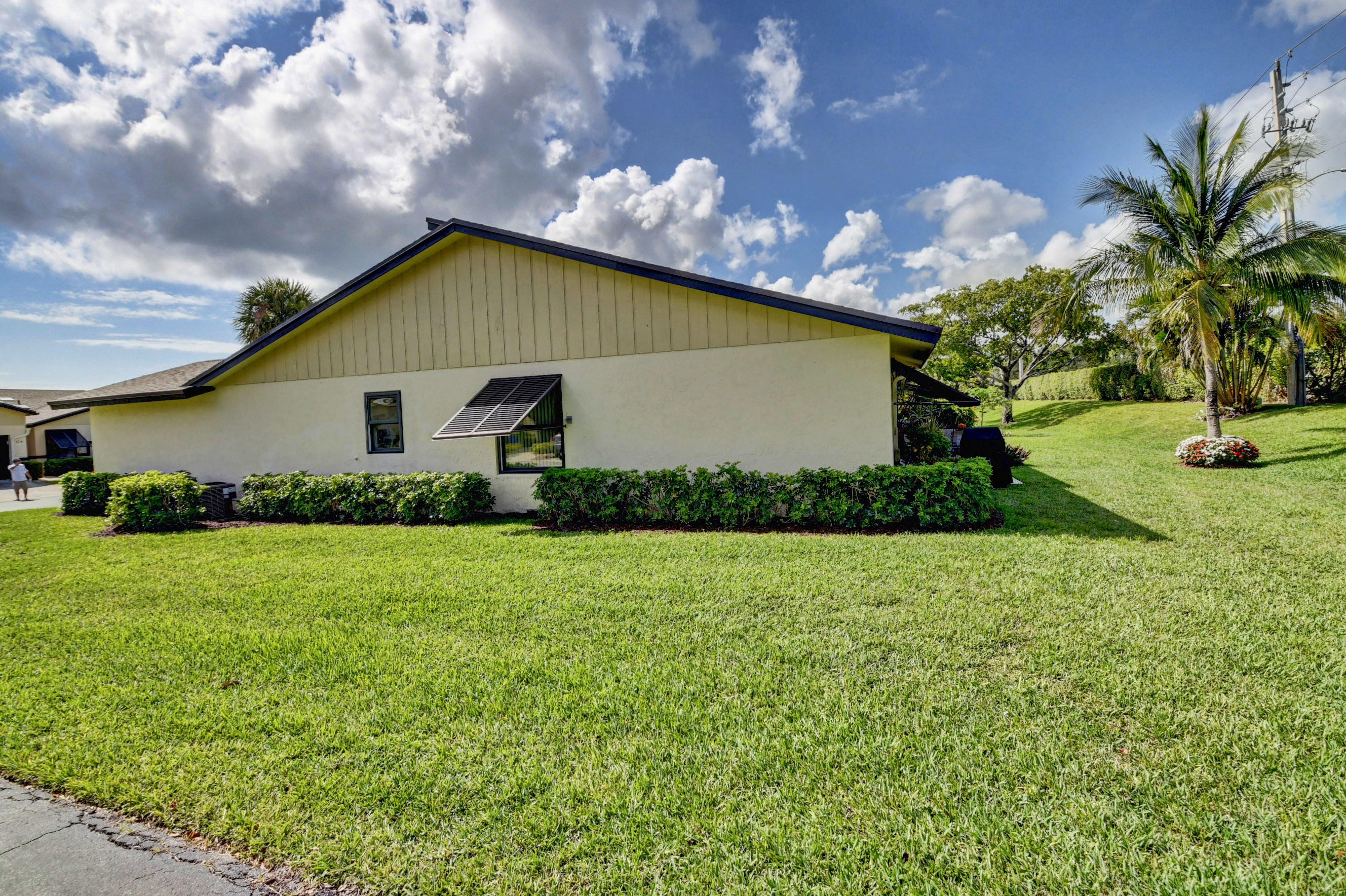 3 Ridge Pointe Drive, Unit D Boynton Beach, FL 33435 - Photo 32 of 53 47_dsc_0424_5_6_7_8