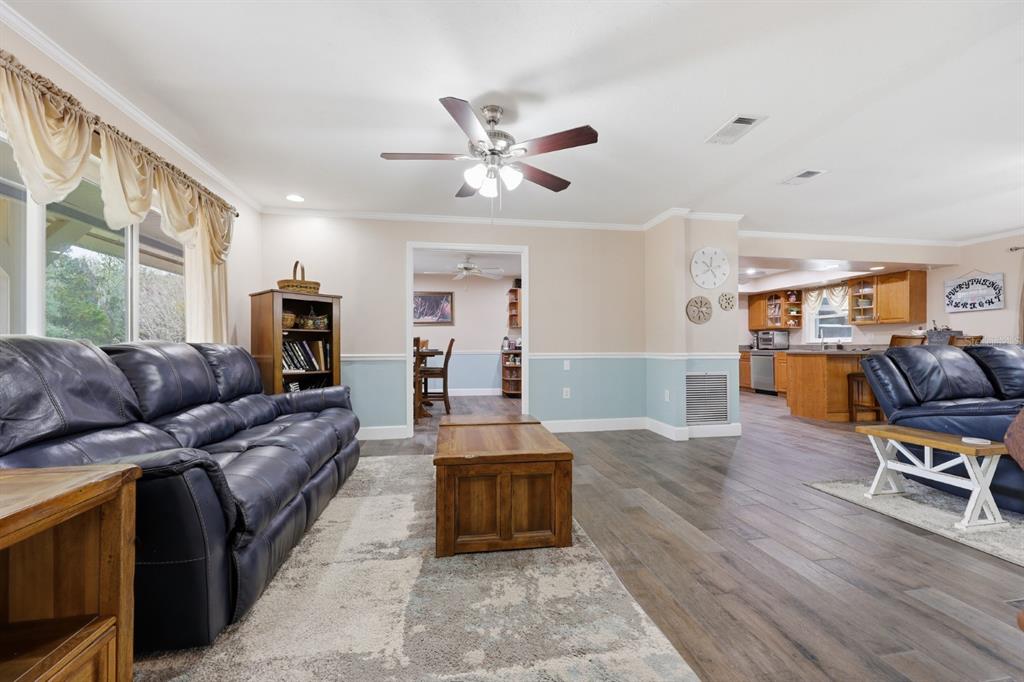 2905 Southwest 100 Street Gainesville, FL 32608 - Photo 13 of 38