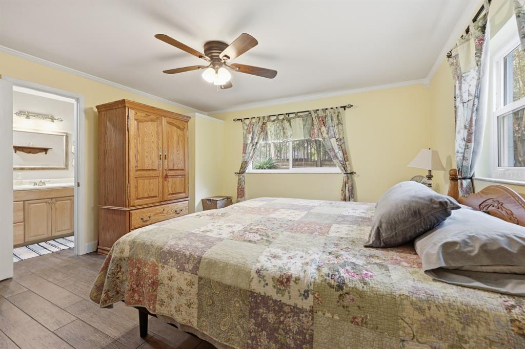 2905 Southwest 100 Street Gainesville, FL 32608 - Photo 17 of 38