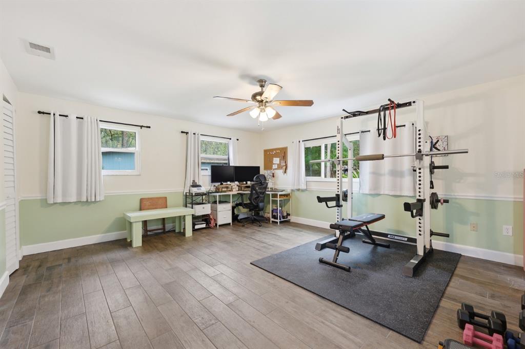 2905 Southwest 100 Street Gainesville, FL 32608 - Photo 23 of 38