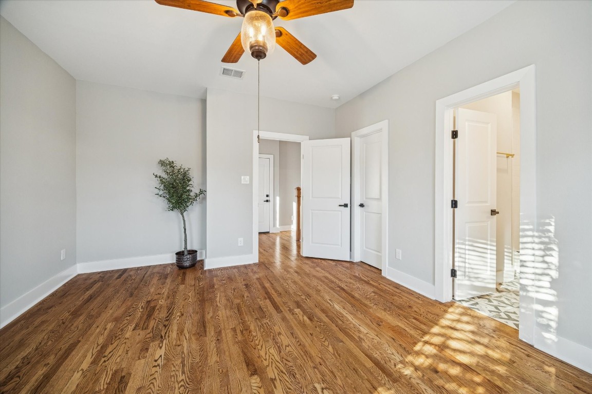 1003 East 28th Street Houston, TX 77009 - Photo 20 of 25