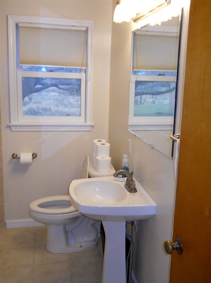 6875 Midland Road Freeland, MI 48623 - Photo 8 of 10