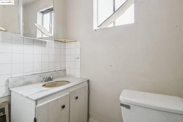 a picture of floor plan