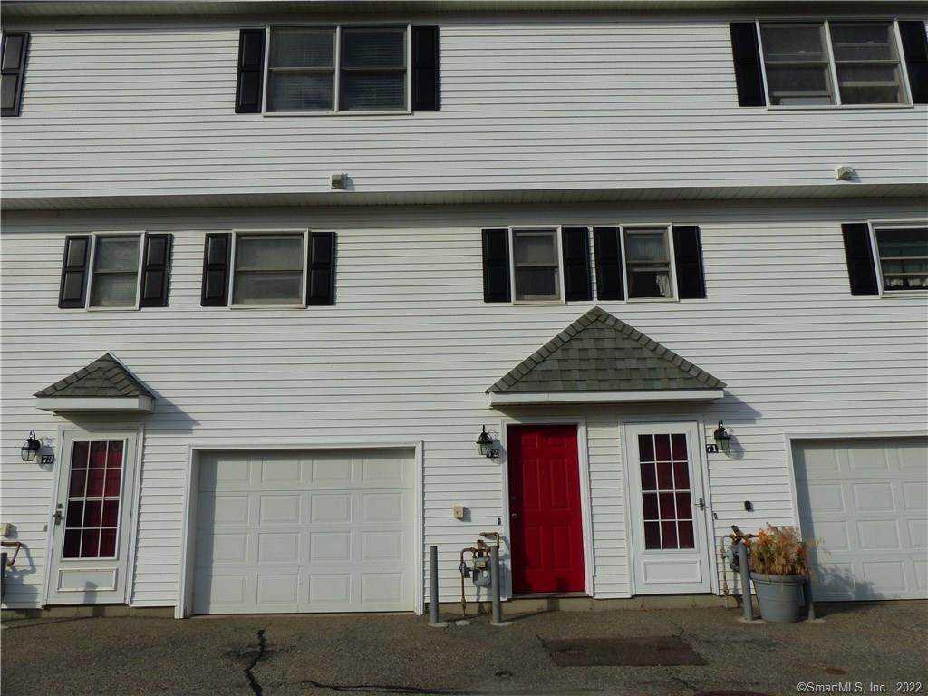 72 Commodore Cmns, Unit 72 Derby, CT 06418 - Photo 1 of 1 Gallery Image 1