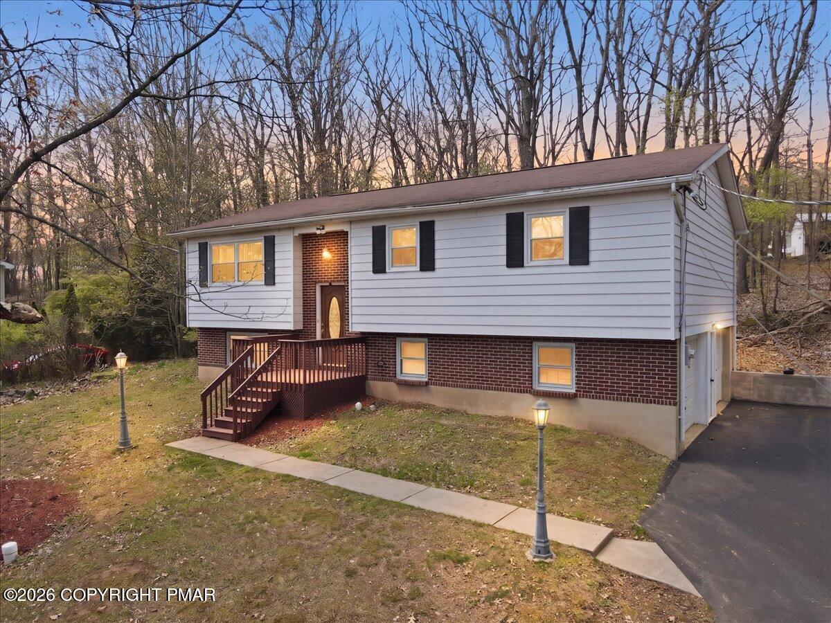 35 Bentwood Road Drums, PA 18222 - Photo 3 of 80 03-twilight