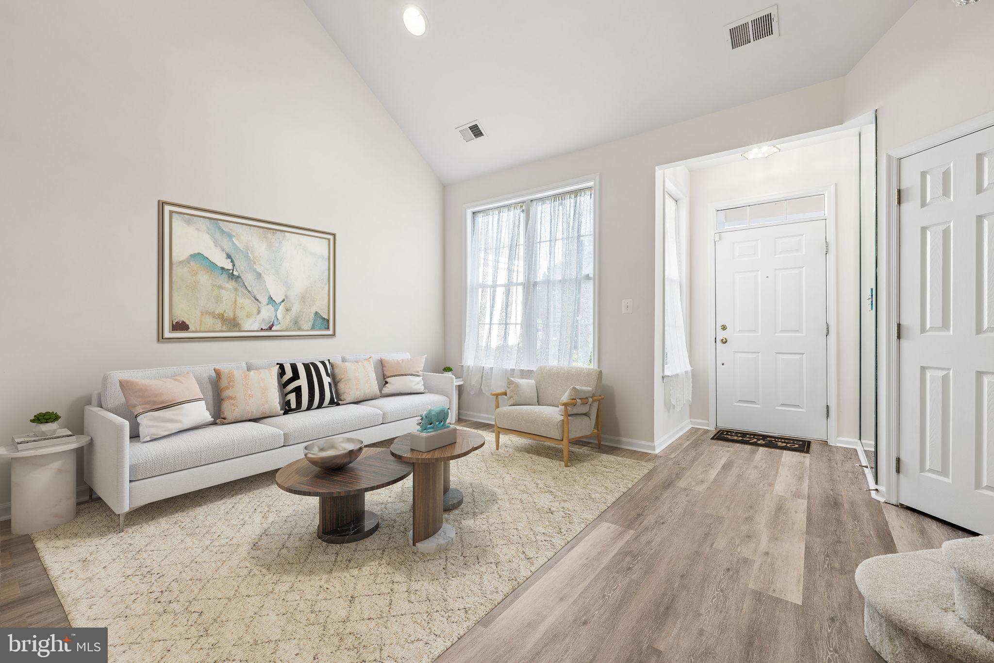 13703 Currant Loop Gainesville, VA 20155 - Photo 5 of 39