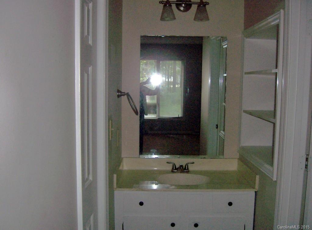 587 North Shiloh Road York, SC 29745 - Photo 14 of 19 Gallery Image 14