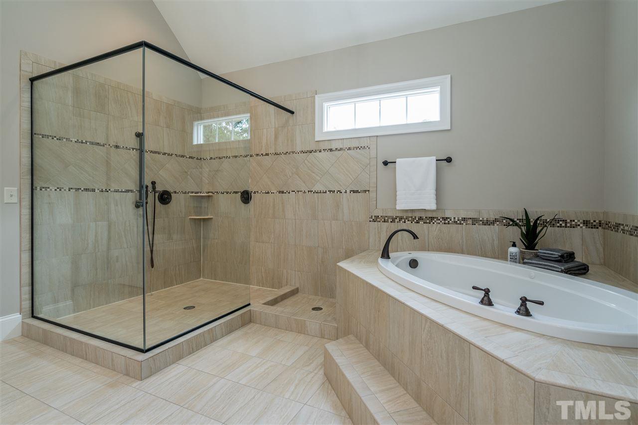 6901 Palaver Lane Cary, NC 27519 - Photo 16 of 30