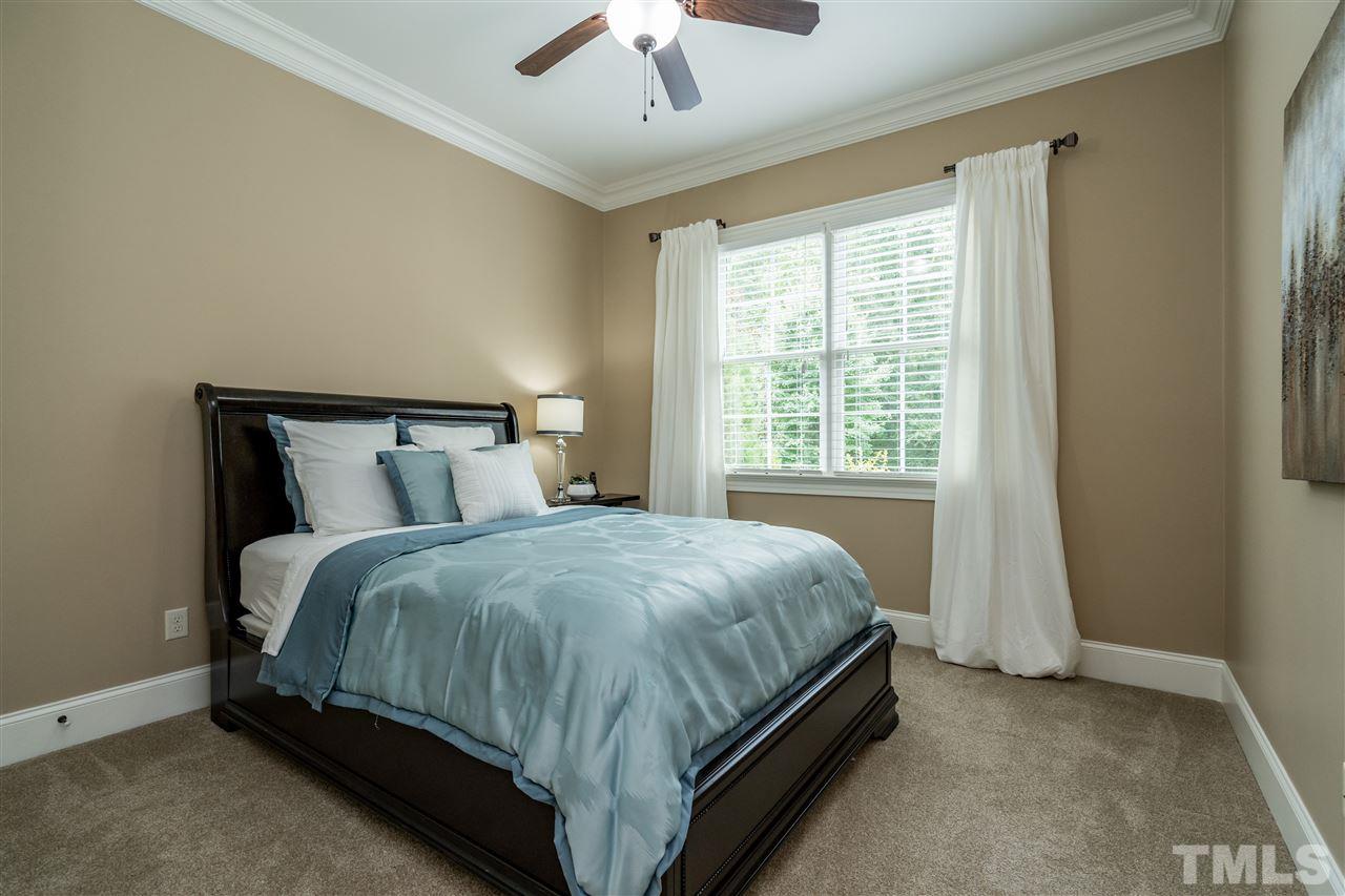 6901 Palaver Lane Cary, NC 27519 - Photo 10 of 30