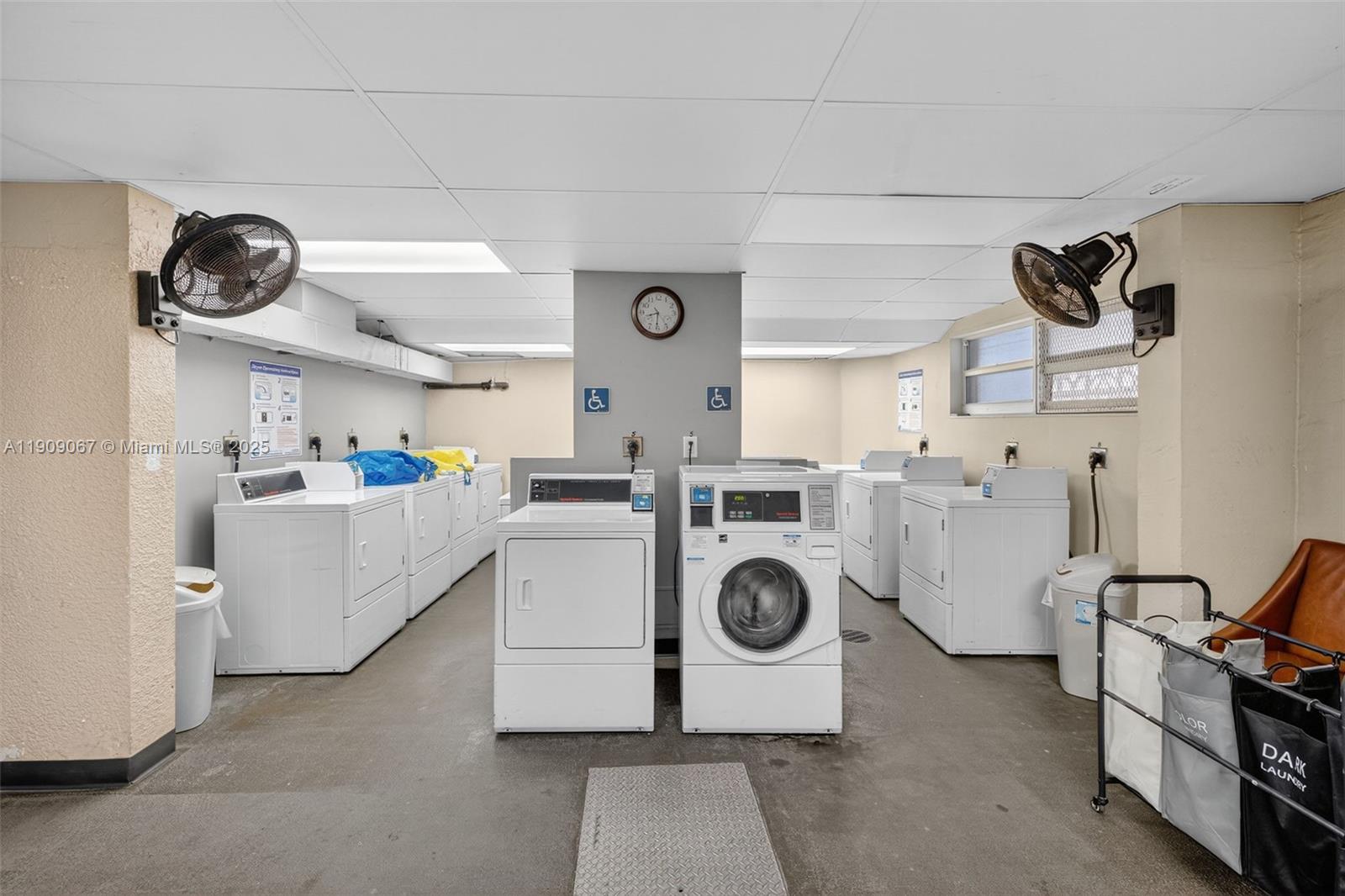 121 Golden Isles Drive, Unit 205 Hallandale Beach, FL 33009 - Photo 40 of 82