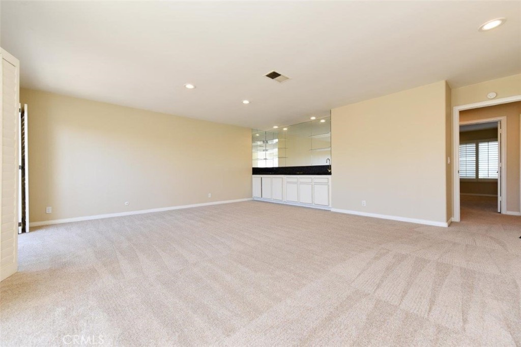 15052 Clemons Circle Irvine, CA 92604 - Photo 21 of 38 a view of an empty room