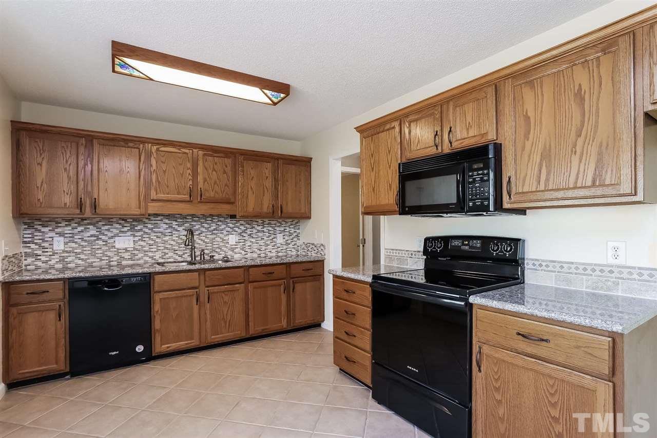 6809 Broome Bay Court Raleigh, NC 27616 - Photo 3 of 25 Gallery Image 3