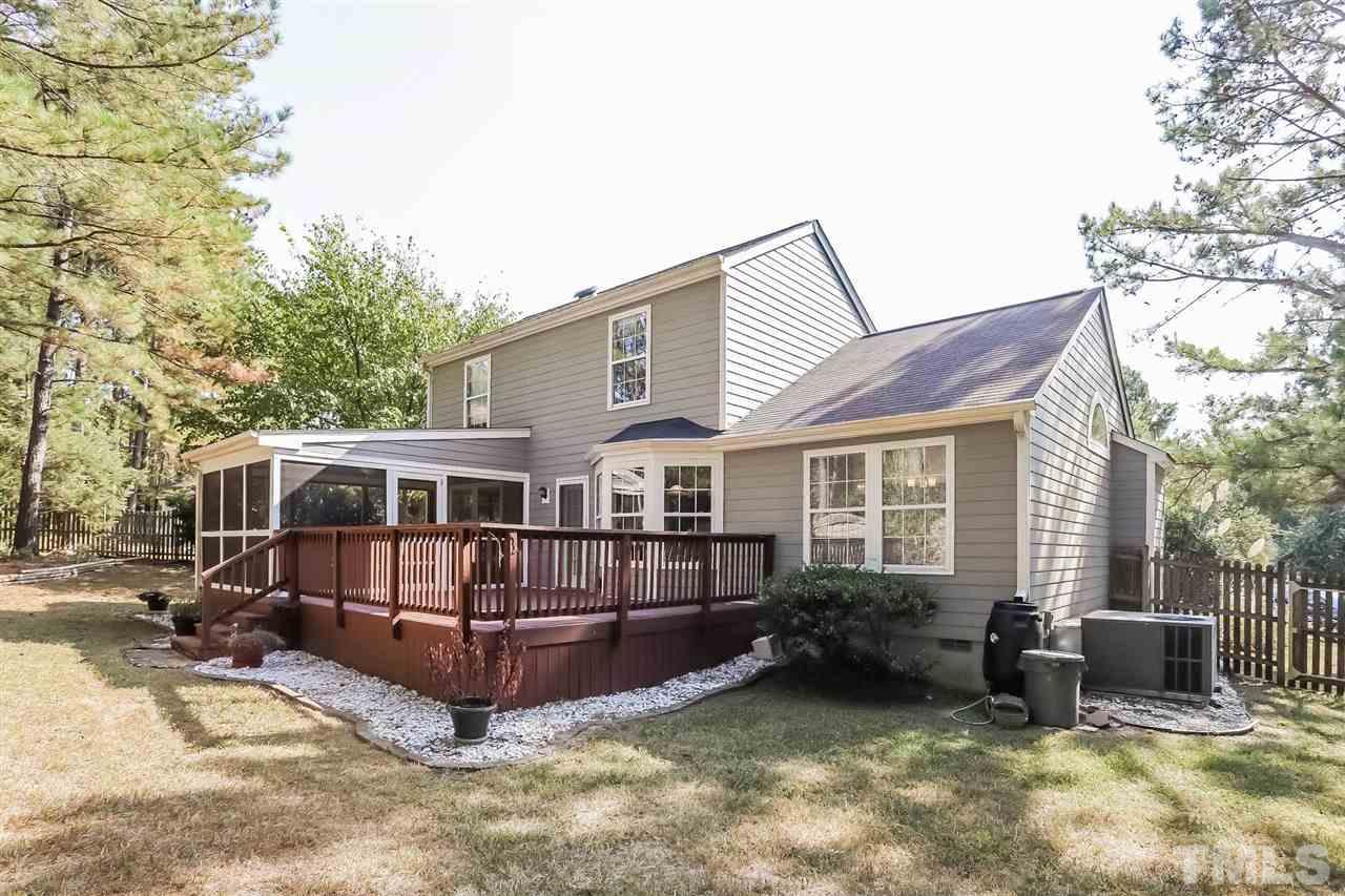 6809 Broome Bay Court Raleigh, NC 27616 - Photo 5 of 25 Gallery Image 5