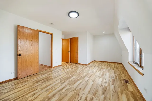 $2,950 | 815 Pearson Street, Unit 10, Des Plaines, IL 60016