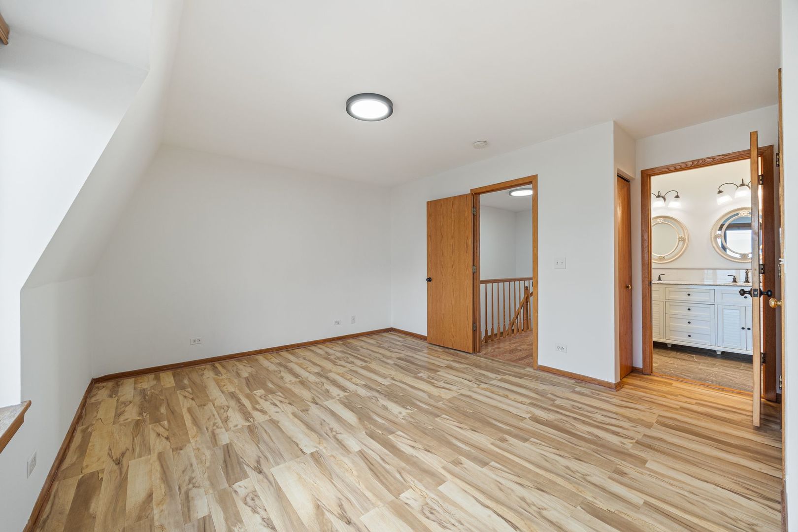 815 Pearson Street, Unit 10 Des Plaines, IL 60016 - Photo 17 of 26