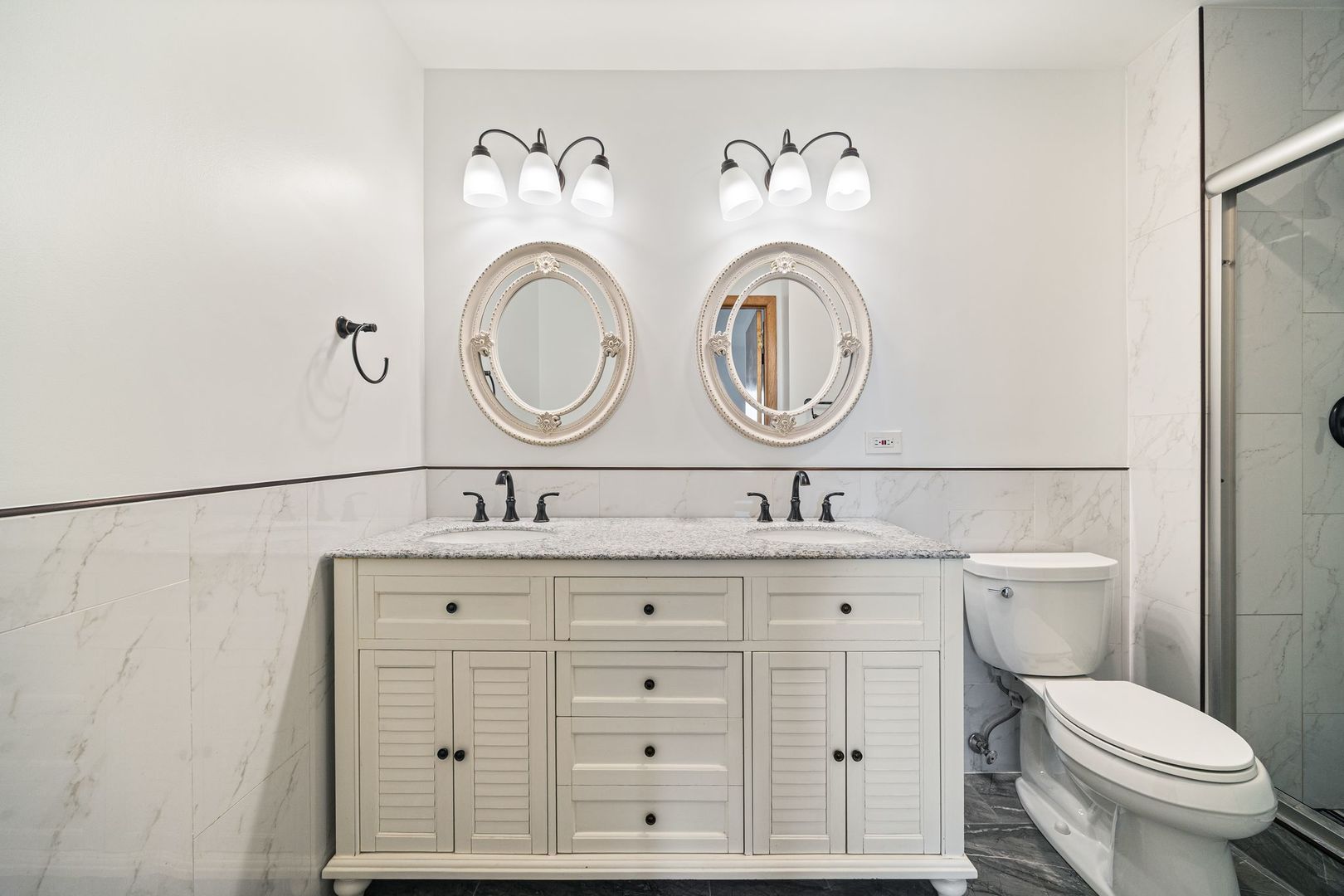 815 Pearson Street, Unit 10 Des Plaines, IL 60016 - Photo 18 of 26