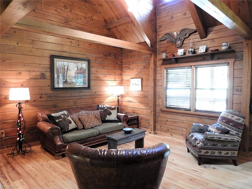 1716 Garner Road Yadkinville, NC 27055 - Photo 5 of 20 Gallery Image 5